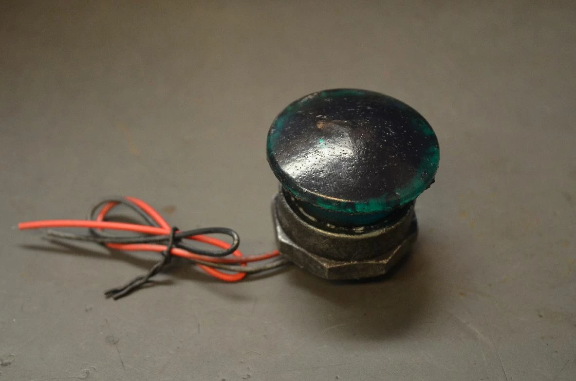 Mushroom Head Emergency Stop Buttons 6 Mushroom Head Emergency Stop Buttons - Image 4