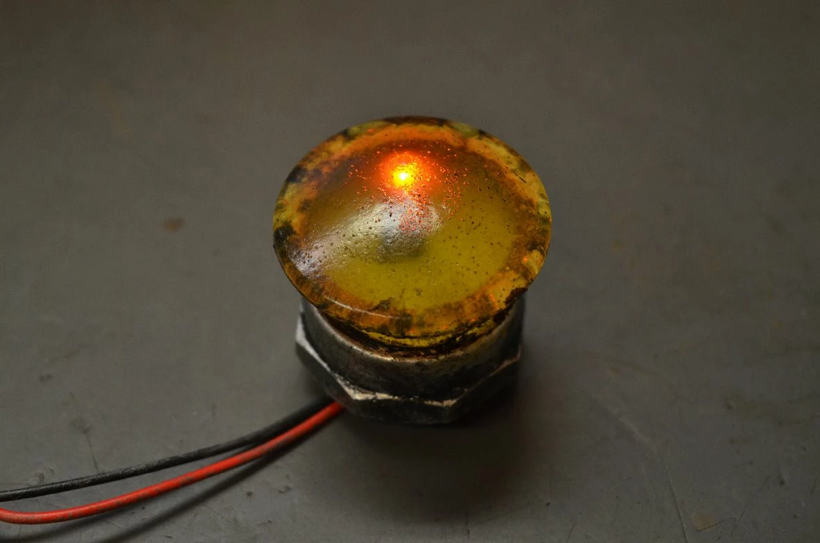 Mushroom Head Emergency Stop Buttons 9 Mushroom Head Emergency Stop Buttons - Image 7